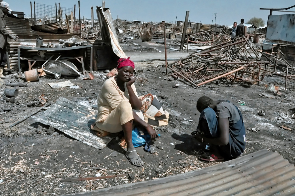 Malakal, 26 February 2016 - At least 18 people were killed, more than 90 wounded and humanitarian facilities and civilian shelters destroyed during the fighting that took place on 17 and 18 February in Malakal Protection of Civilians (PoC) site between elements of the Shilluk and Dinka communities. Humanitarian partners have rapidly mobilized additional supplies to respond to the new needs generated by the violence. Credit: OCHA / Guiomar Pau Sole.